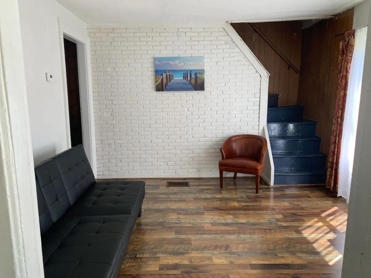 The Navy Hotel Oswego Bagian luar foto